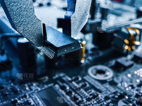 Is the security of mobile phones a long and arduous task, and is the enterprise level market the key to growth?